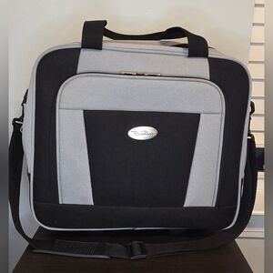 Rolling Carry On Bag Lightweight Travel Laptop Bag Wheeled Personal Item